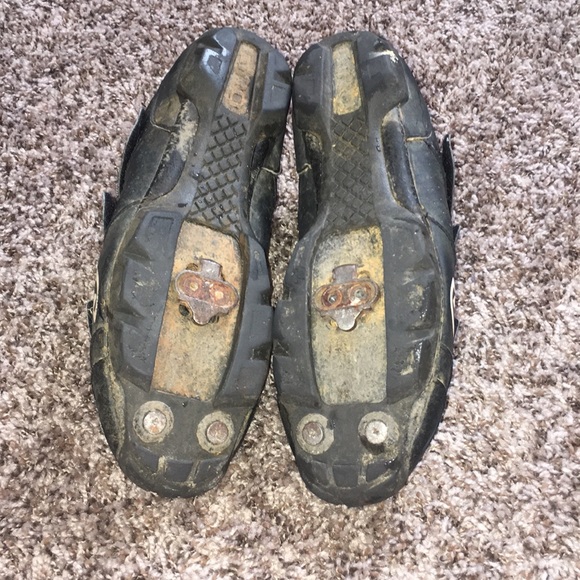 Giro Cycling Shoes - Picture 6 of 8